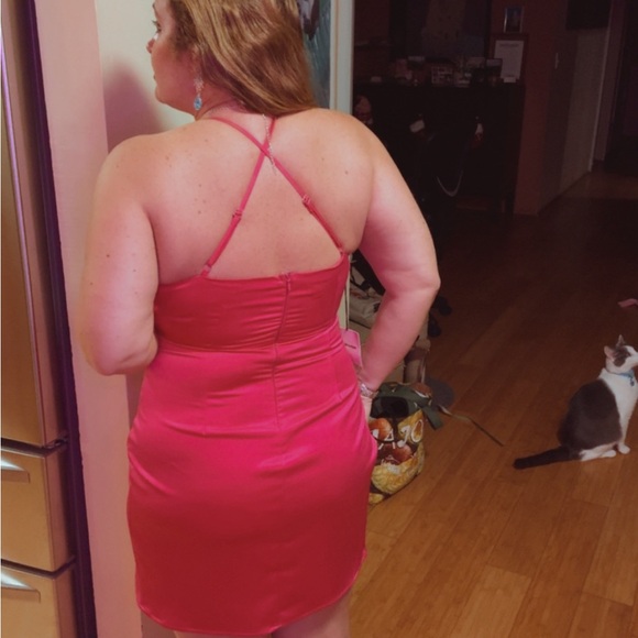 NWT Superdown Vibrant Pink satin mini dress - Picture 4 of 11